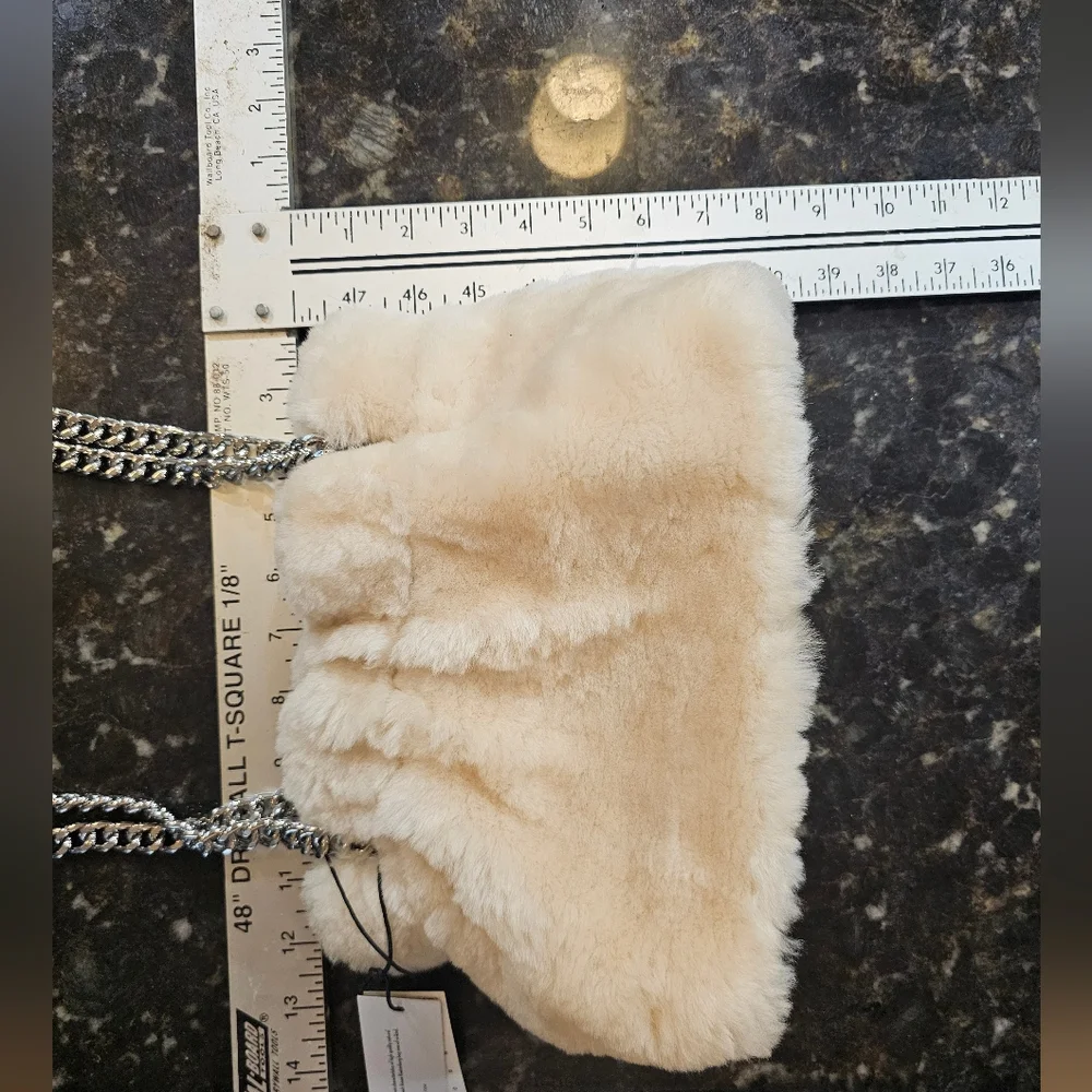 Aimee Kestenberg Cream Fur Shoulder Bag with Chain Strap NWT - Picture 5 of 6